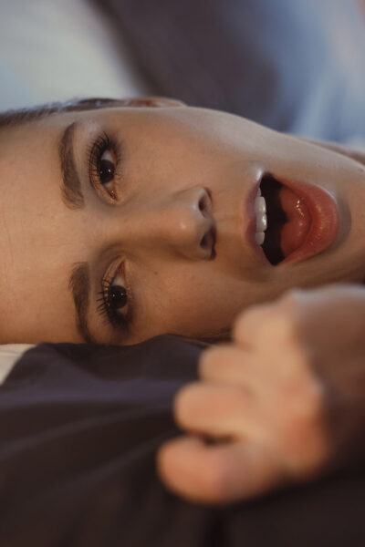 Alexis Crystal An Anal Muse In Your Bed Fitting Room