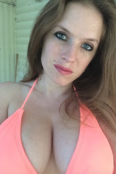 Amber Alder Webcam Model