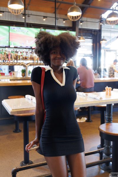 Angel Avril Dine and Dash 1 Zishy