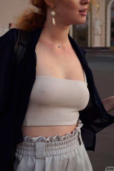 Arina Bik Better Red Than Ded Zishy