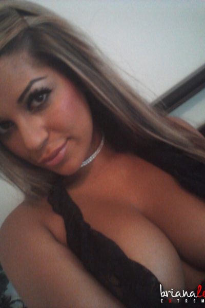 Briana Lee Extreme Candids
