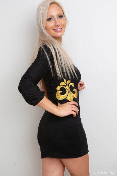 Brittney Park Always Has A Smile On Cosmid