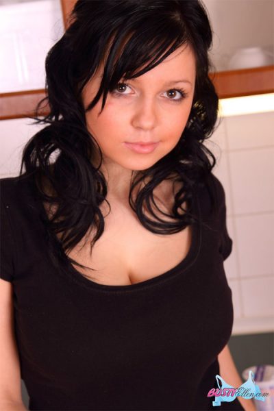 Busty Ellen