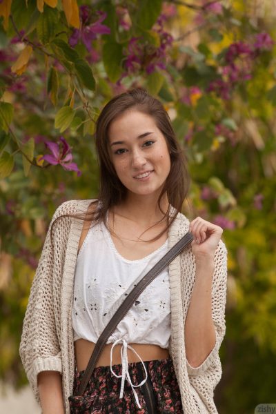 Carlee Delima Colledge Try Zishy