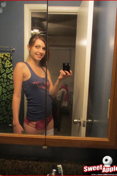 Chelsea Mirror Shots