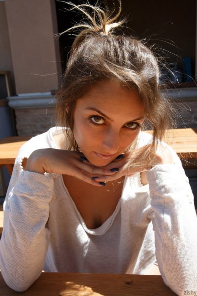 Comet Nox Loves Special Sauce Zishy