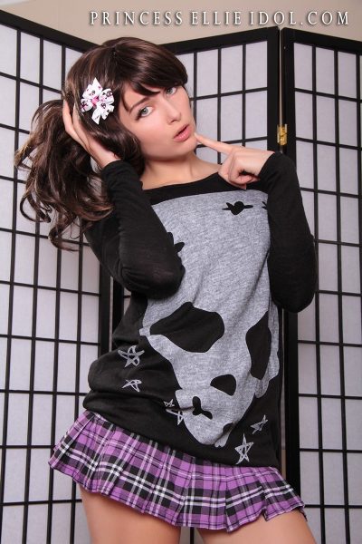 Ellie Idol Cute New Girl