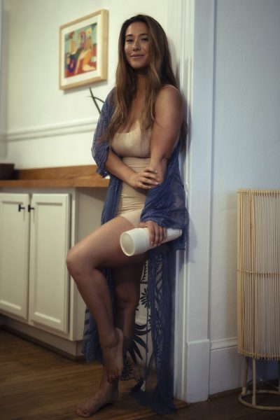 Eva Lovia Good Morning