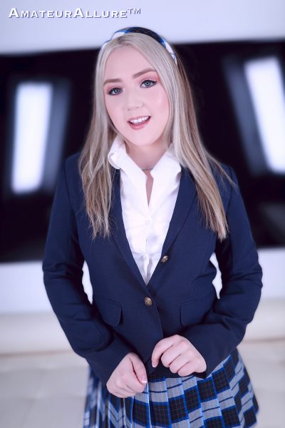 Eva Nyx Returns To Amateur Allure To Brush Up On Her Oral Skills Fuck And Swallow A Hot Load