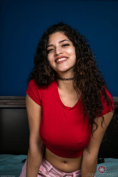Gabriela Lopez Latina AMKingdom