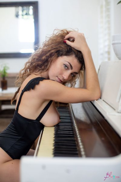 Gillian Barnes Player Piano