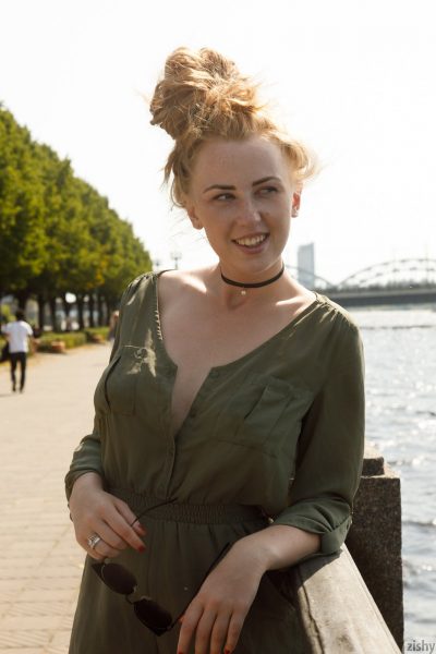 Helen Trobec Perky Canadian Tits Zishy