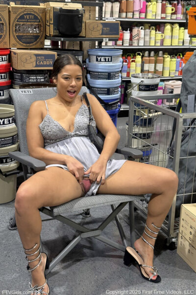 Henna Naughty Girl FTV Girls