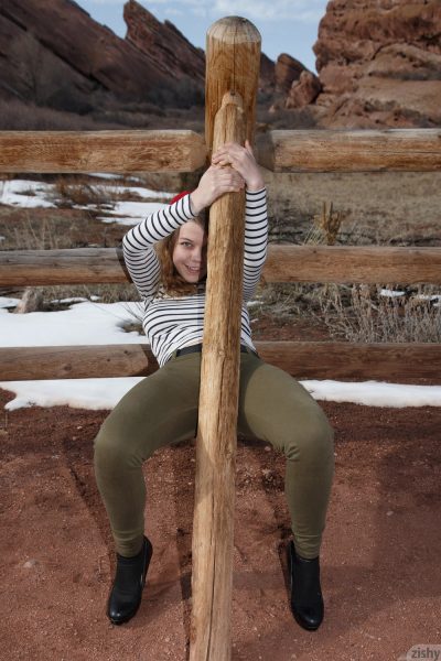 Hilary Craig More Sexy Flashing Zishy