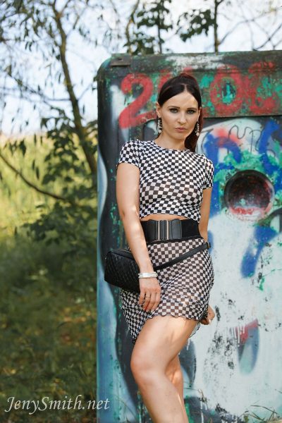 Jeny Smith Chess No Panties