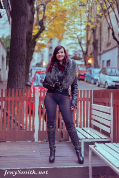 Jeny Smith Stylish Look In The City