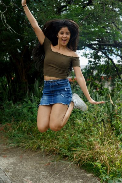 Katie Arias From Venezuela Zishy