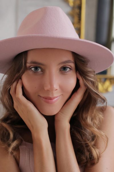 Katya Clover Cute and Naked