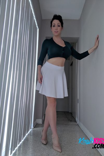 Kayla Kiss Frilly Skirt