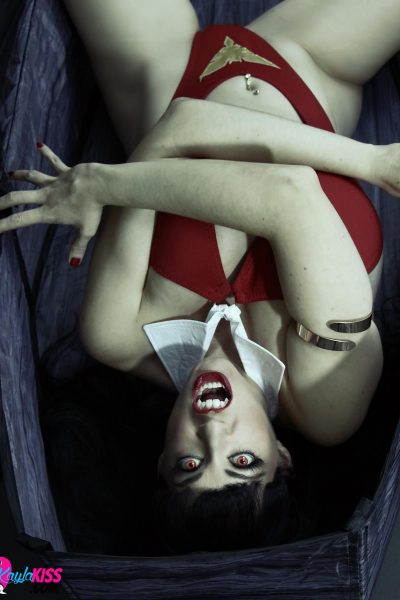 Kayla Kiss Sexy Vampirella