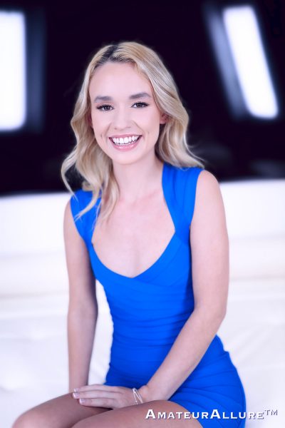 Khloe Kingsley A Tall Thin Blonde Swallows For The First Time Amateur Allure