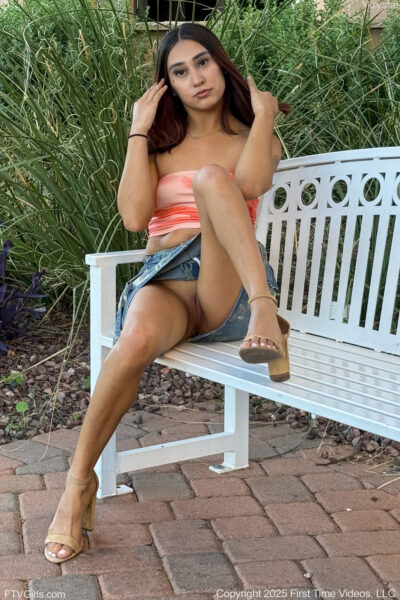 Krystal Casual Tourist FTV Girls