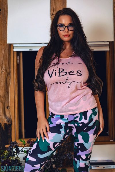 Kym Graham Good Vibes Only Skin Tight Glamour