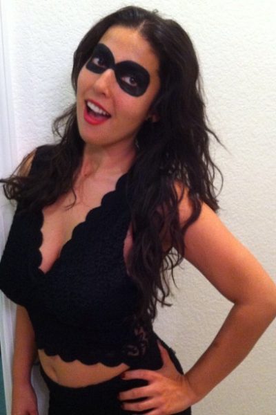 Leia Down Cosplay Queen