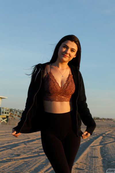 Melba Chastain Hair Sand Curves Zishy