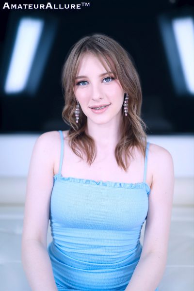 Melody Marks Petite Brunette Loves To Give Head Have Sex And Swallow Cum Amateur Allure