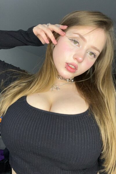Mia Milkers Curvy Frisky Onlyfans