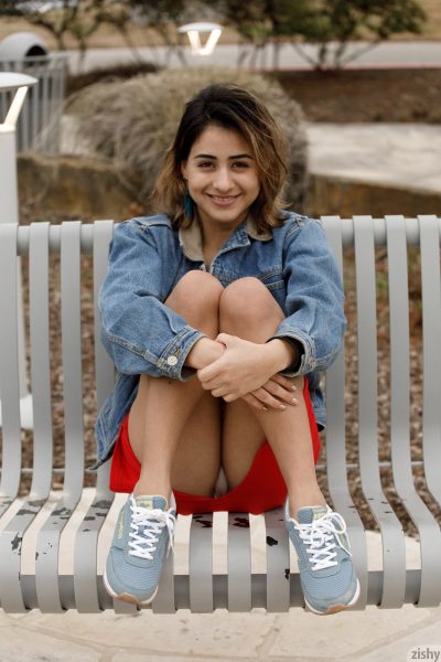 Mia Valentine A Rare Breed Zishy