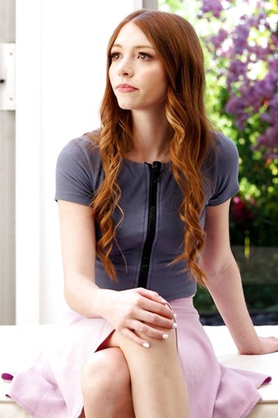 Myra Stunning Long Haired Redhead Net Video Girls