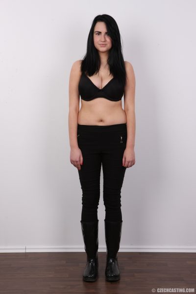 Natalie Busty Beauty Czech Casting