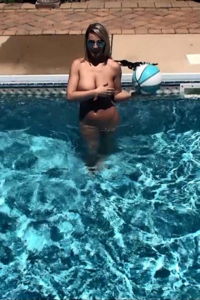 Nikki Sims Nude Pool Screencaps
