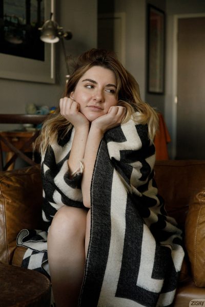 Olivia Yukon Birds and Roses Zishy