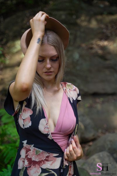 Paris Natural Swimsuit Heaven