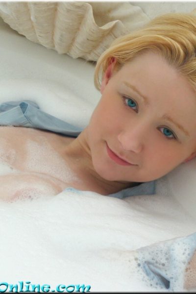 Pattycake Bubble Bath Tits