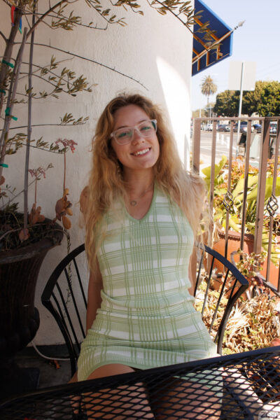 River Lynn The Sunny Grill Zishy