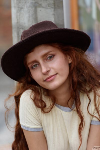 Rosa Calderon Rosas De Bogata Zishy