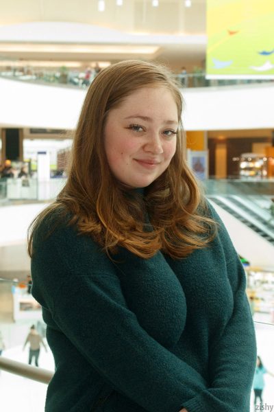 Rose Fessenden Lloyd Center Matinee Zishy