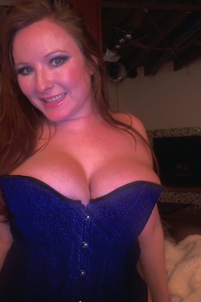 Scarlette 36E Webcam Model