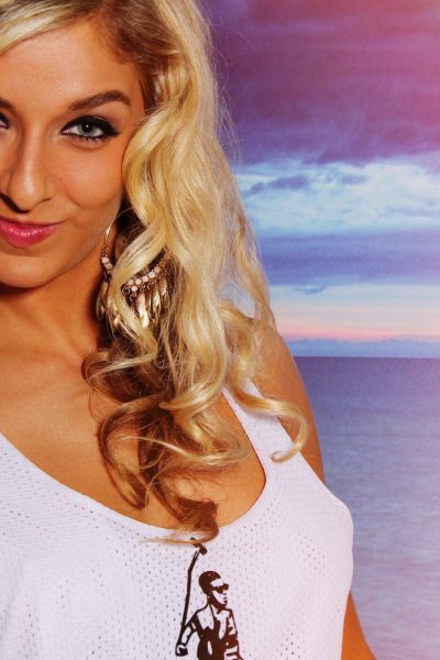 Schae YOLO Stripping Party All Star