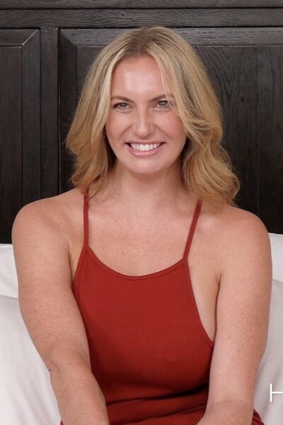 Selene Love Living Her Best Milf Life Hot Milfs Fuck