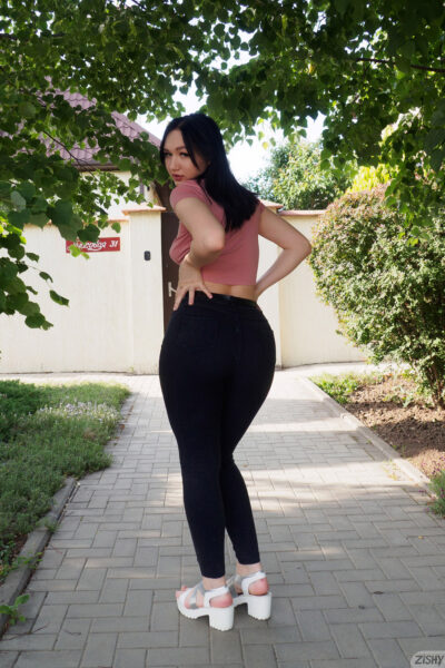 Stacy Antropova Squish The Fish Zishy