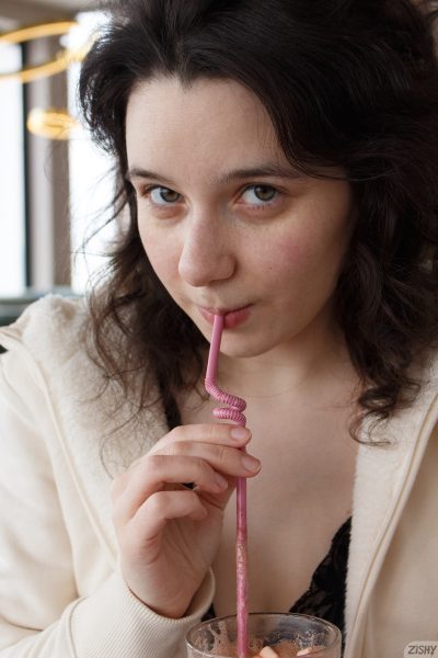 Tasia Loomer Cold Cuddles Cafe Zishy