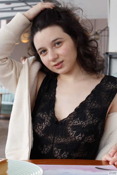 Tasia Loomer Cold Cuddles Cafe Zishy