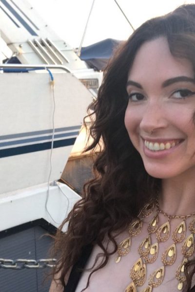 Undress Jess Sexy Selfies