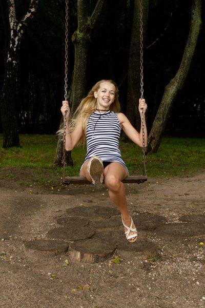 Vlada Romashina Slug Bug Blonde Zishy