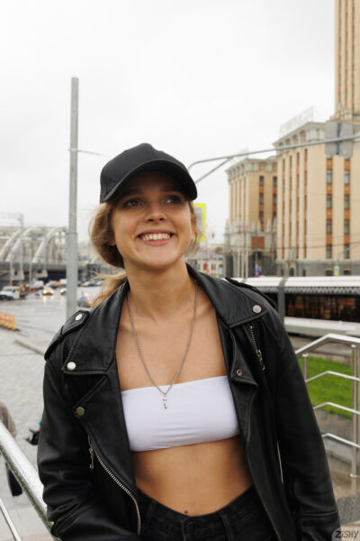 Xena Khrabry Moscow Tour Guide 1 Zishy